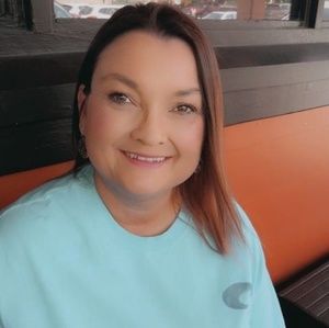 Meet your Posher, Pam